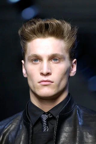 Look 15